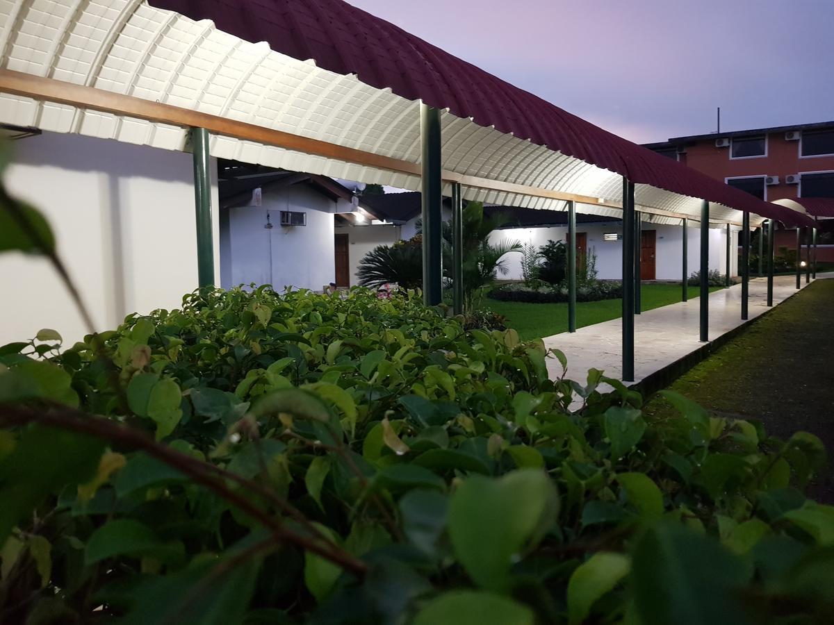 Gran Hotel De Lago - Lago Agrio Nueva Loja Exterior foto