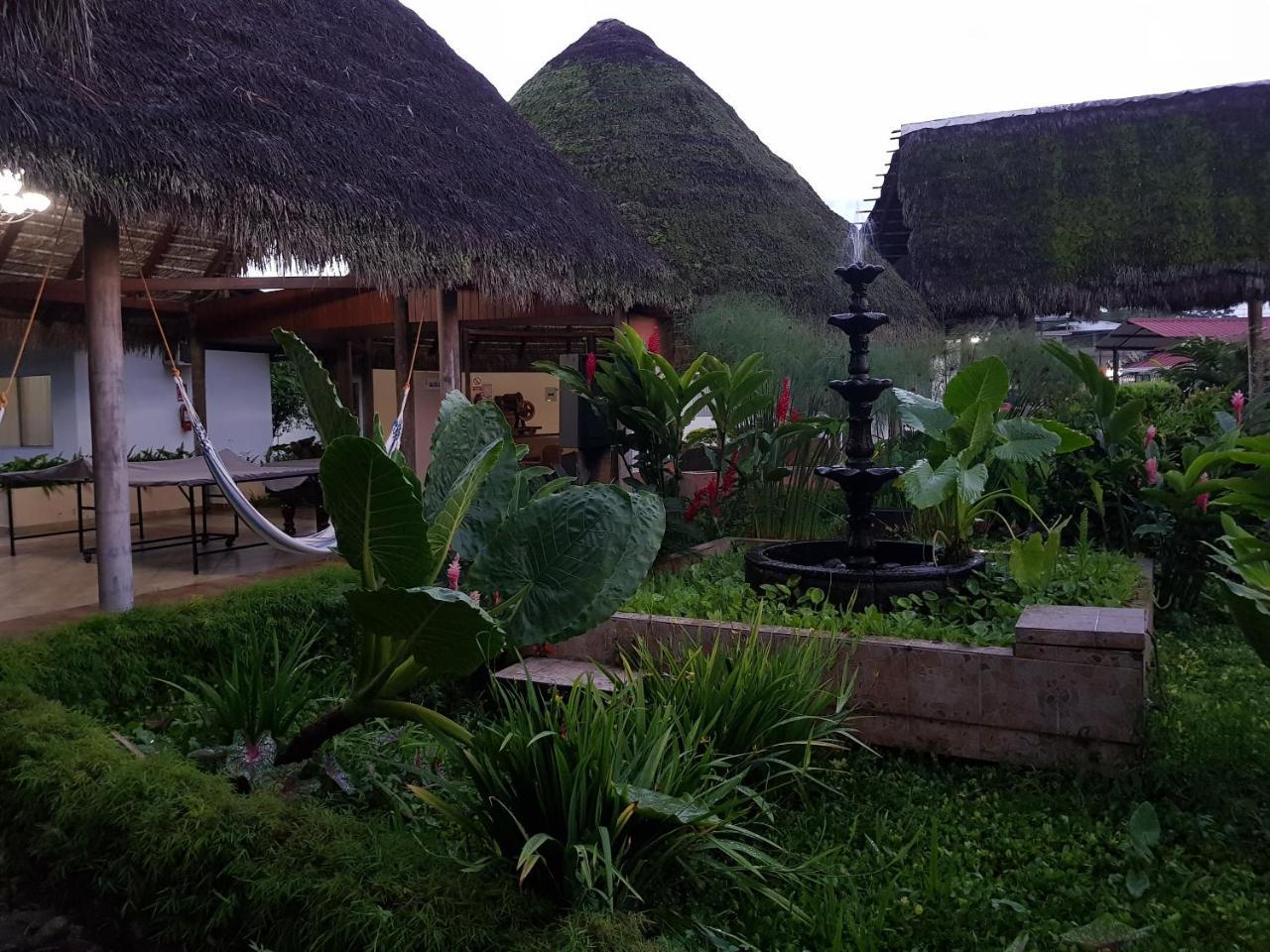 Gran Hotel De Lago - Lago Agrio Nueva Loja Exterior foto