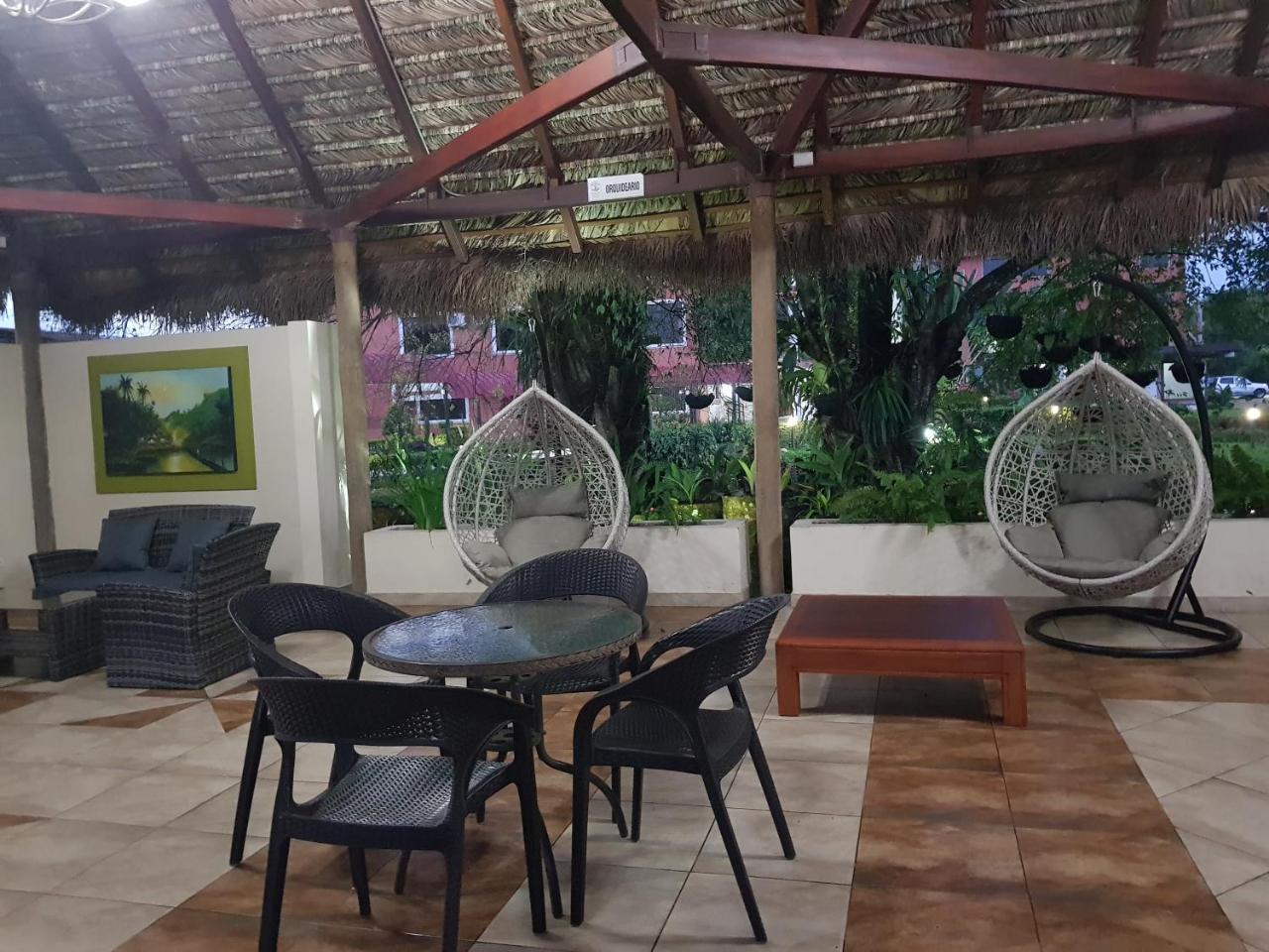 Gran Hotel De Lago - Lago Agrio Nueva Loja Exterior foto